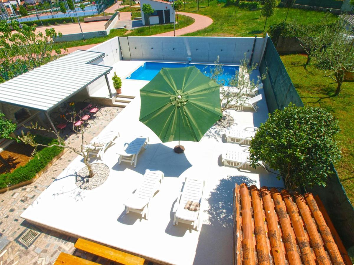 Villa House Pula 2080 Exterior foto